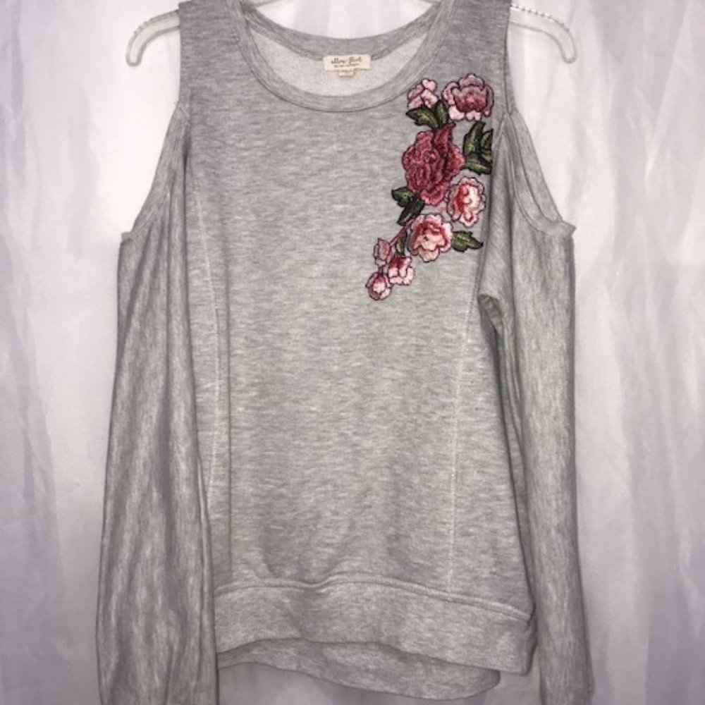 Ultra Hirt Grey Long Sleeve Off-the-Shoulder